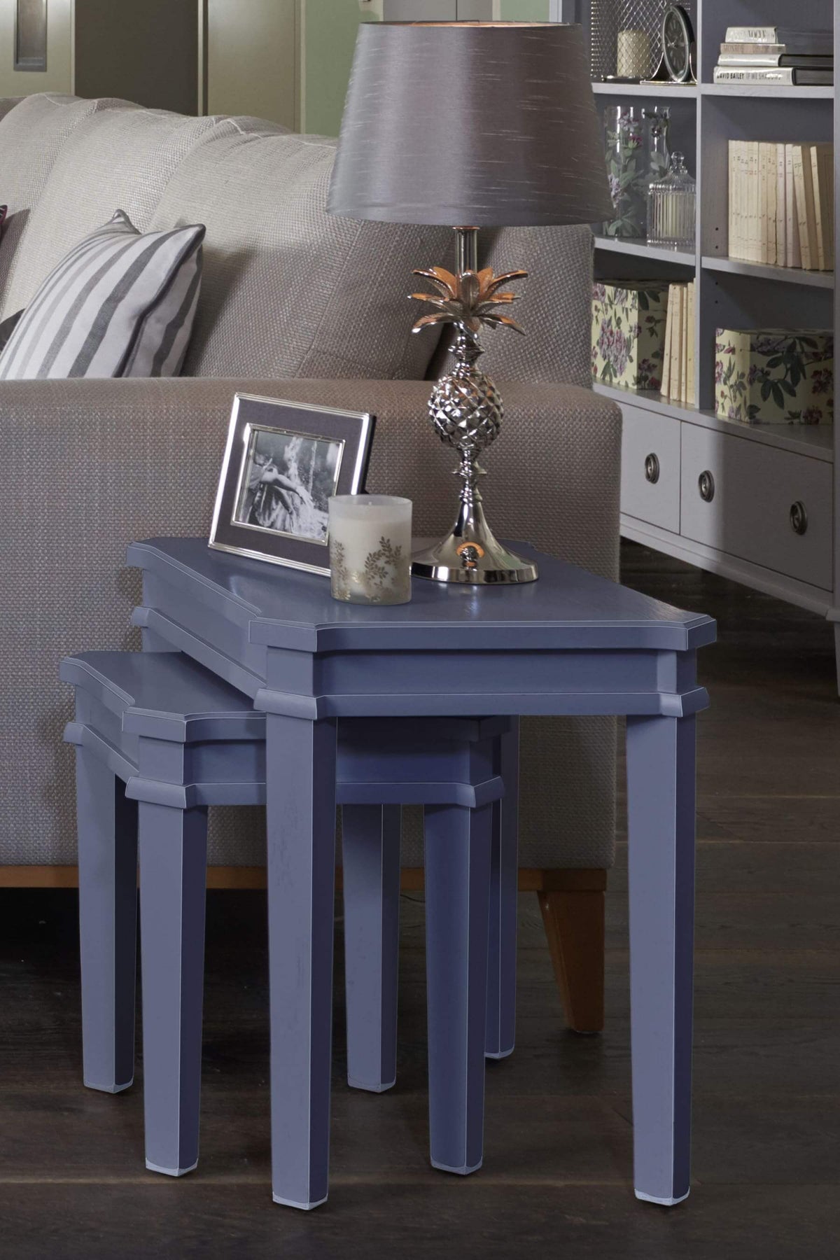 Henshaw Nest of Tables