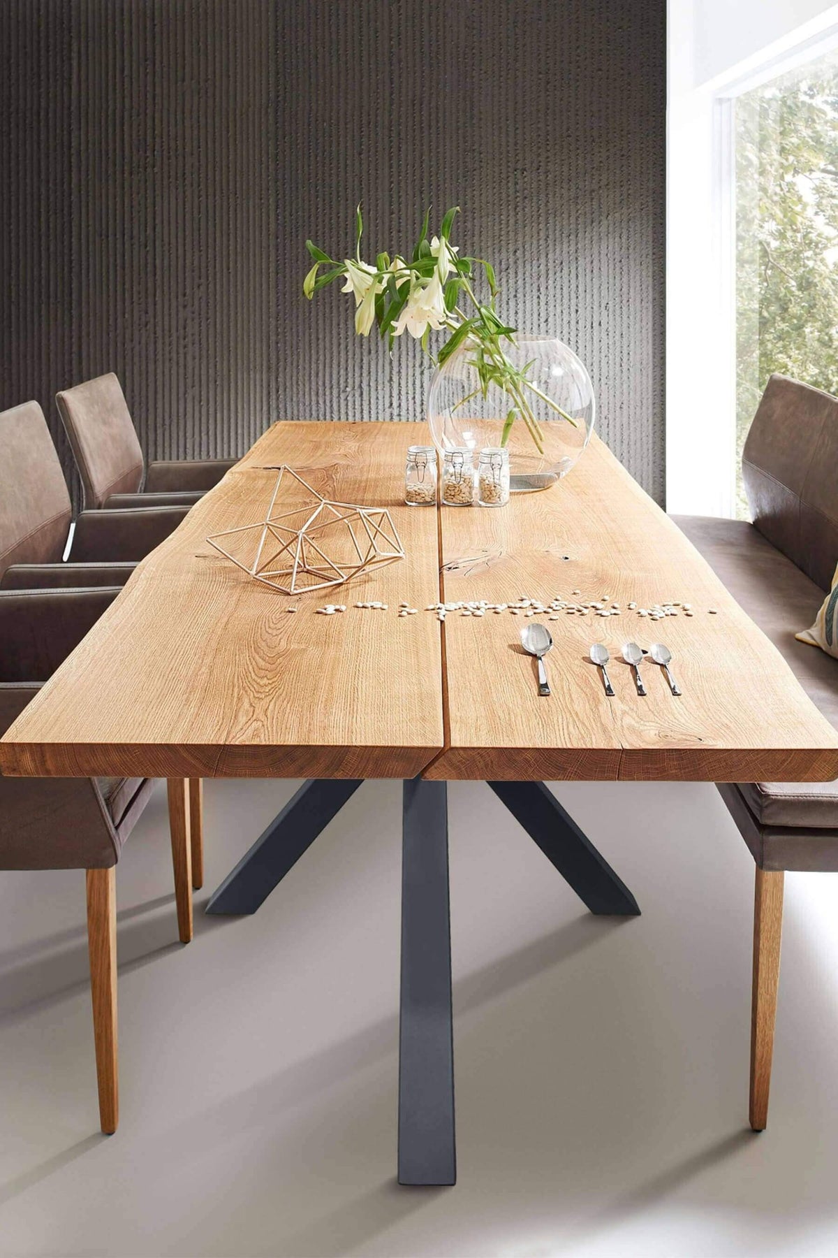 Nature Art Dining Table R – Metal Leg (8 x 8 cm)