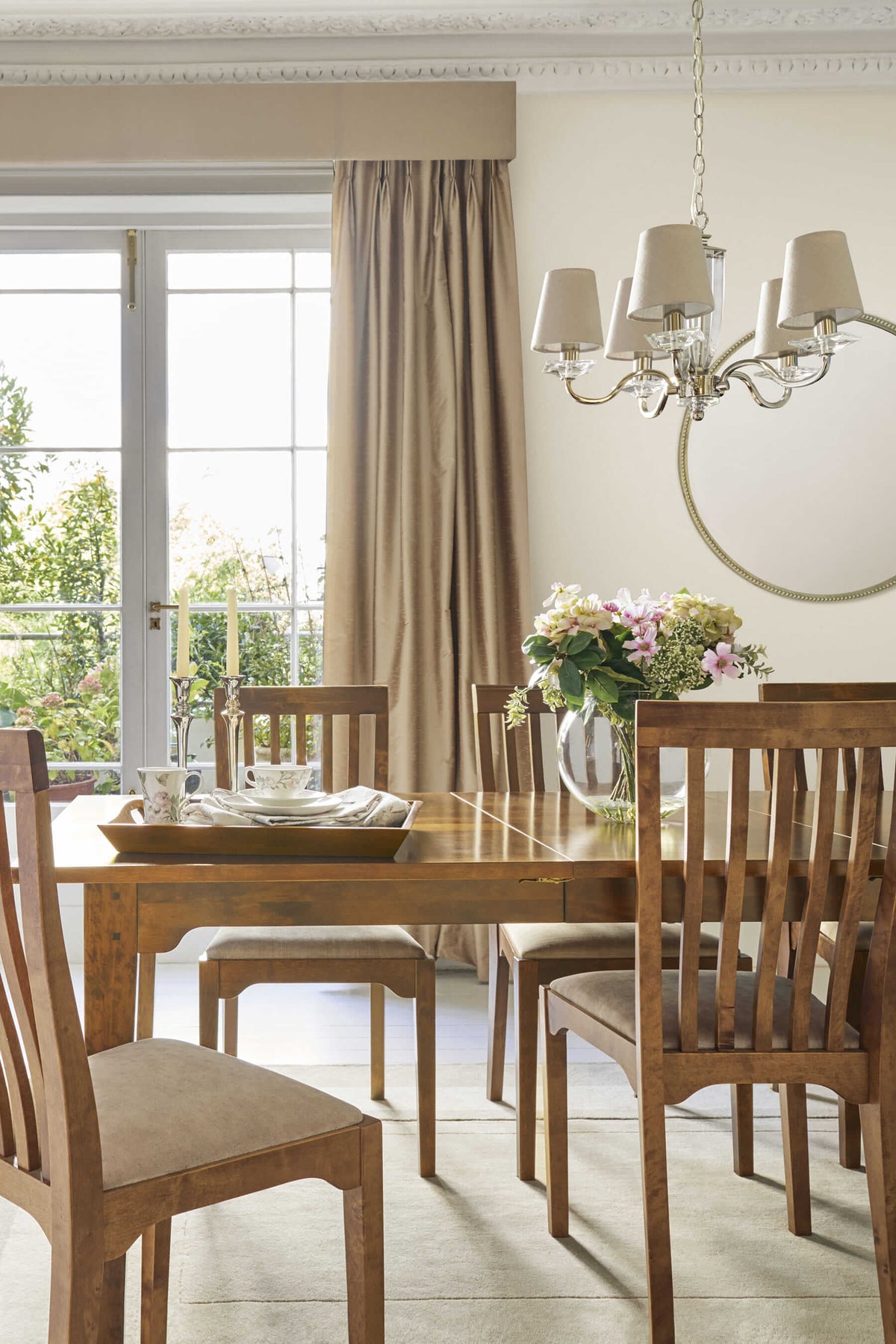 Garrat Extending Dining Table