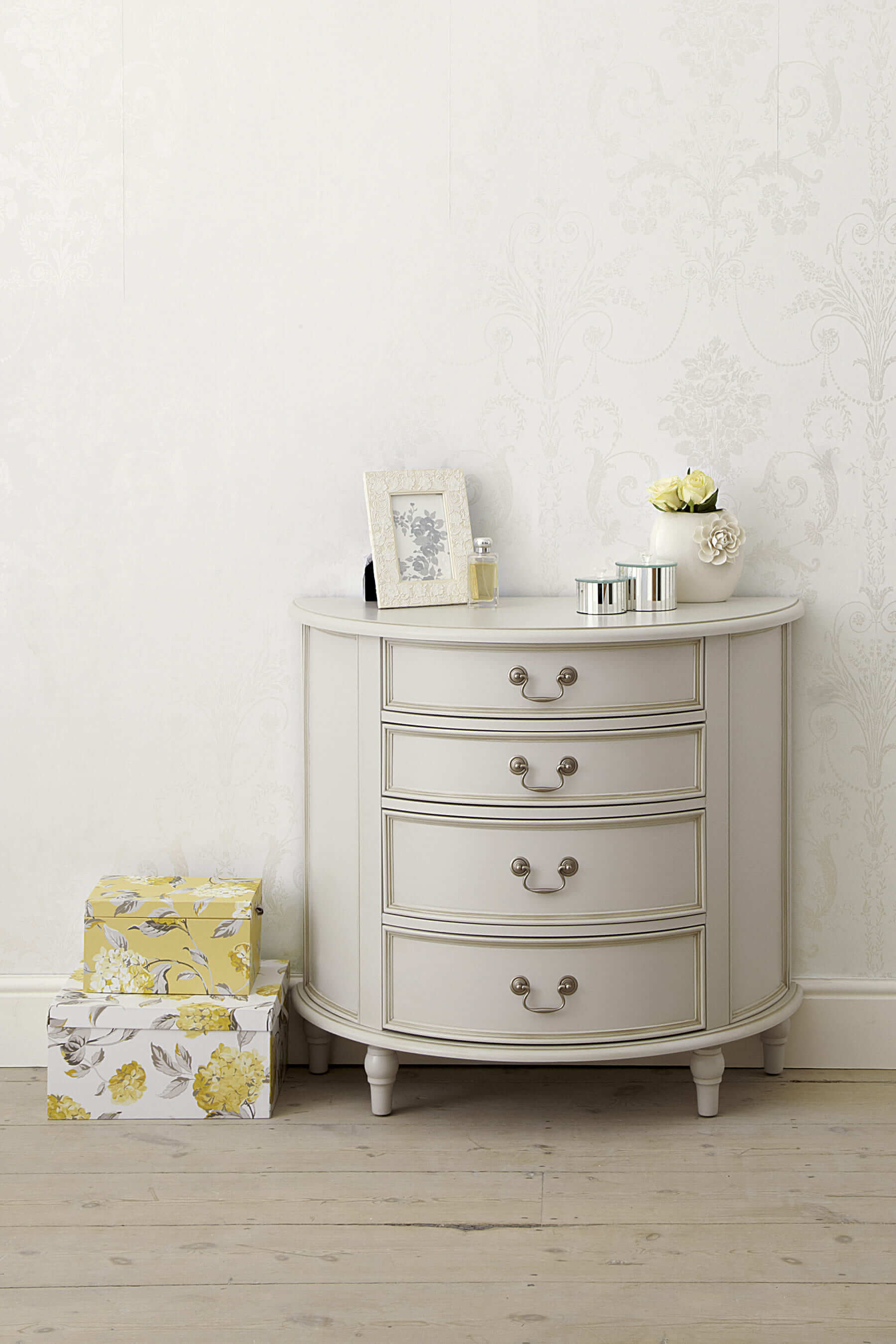 Clifton 4 Drawer Half Moon Chest
