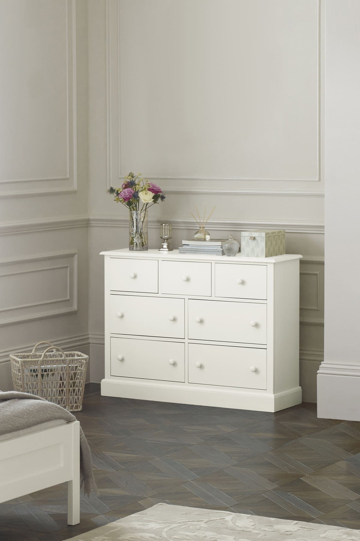 Ashwell 3+4 Drawer Chest