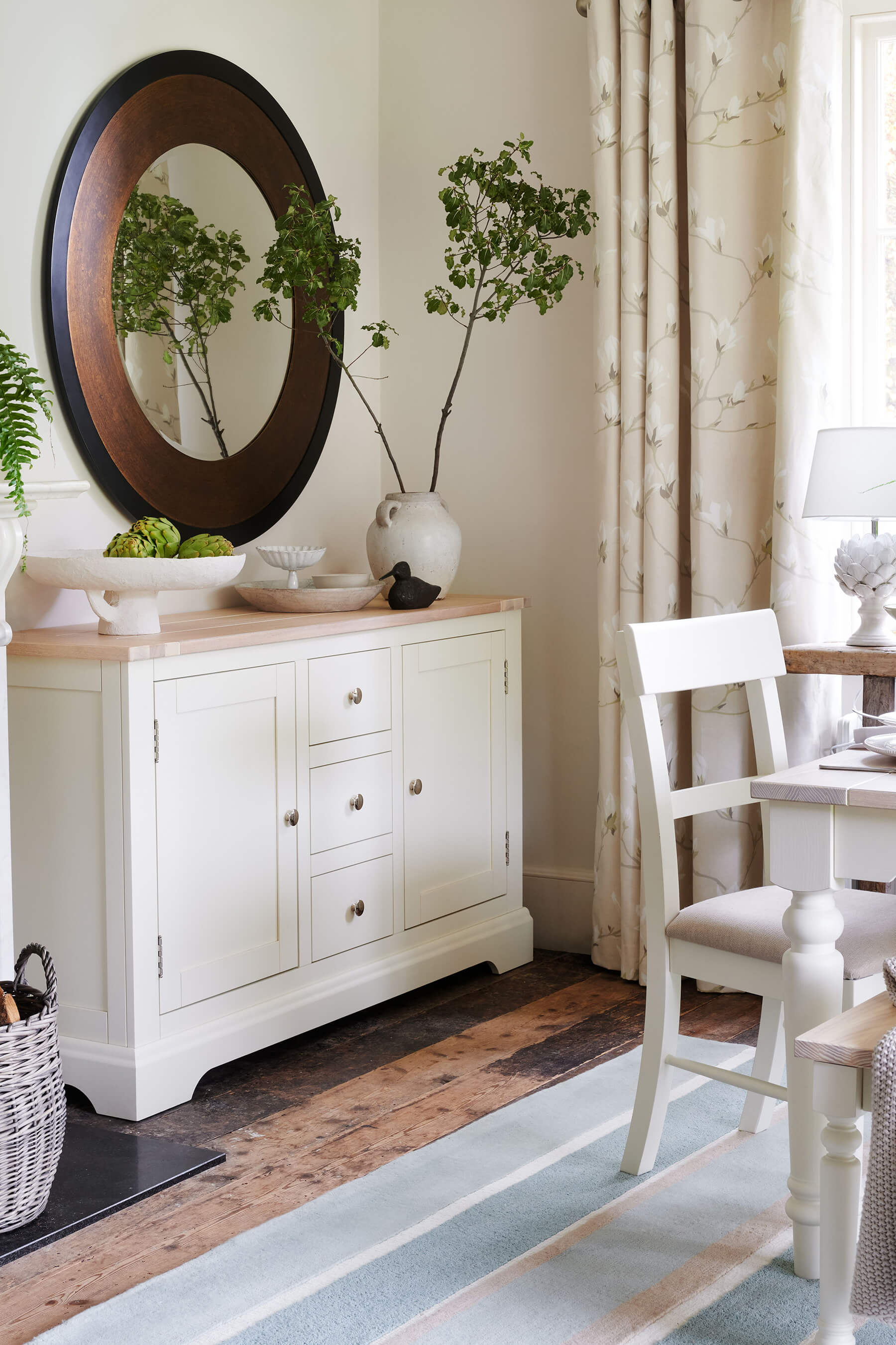Dorset White 2 Door 3 Drawer Sideboard