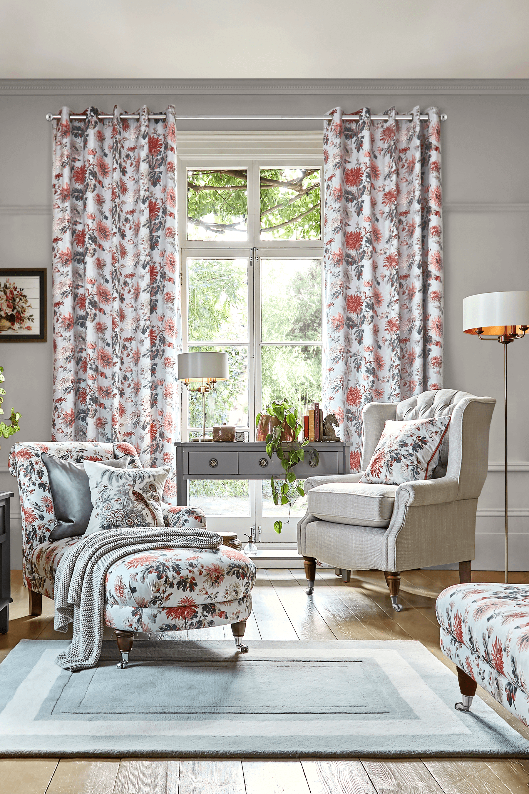 Henshaw 3 Drawer Console Table