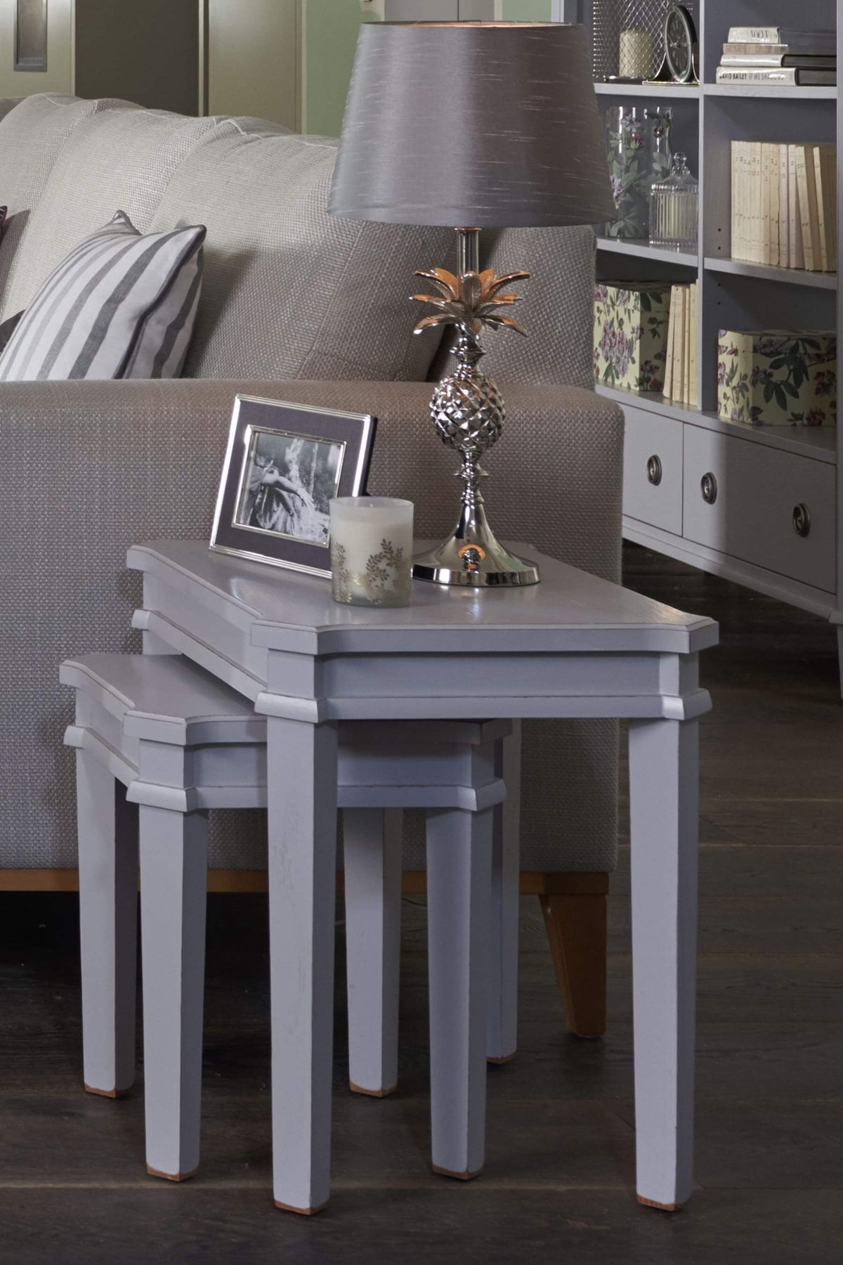 Henshaw Nest of Tables