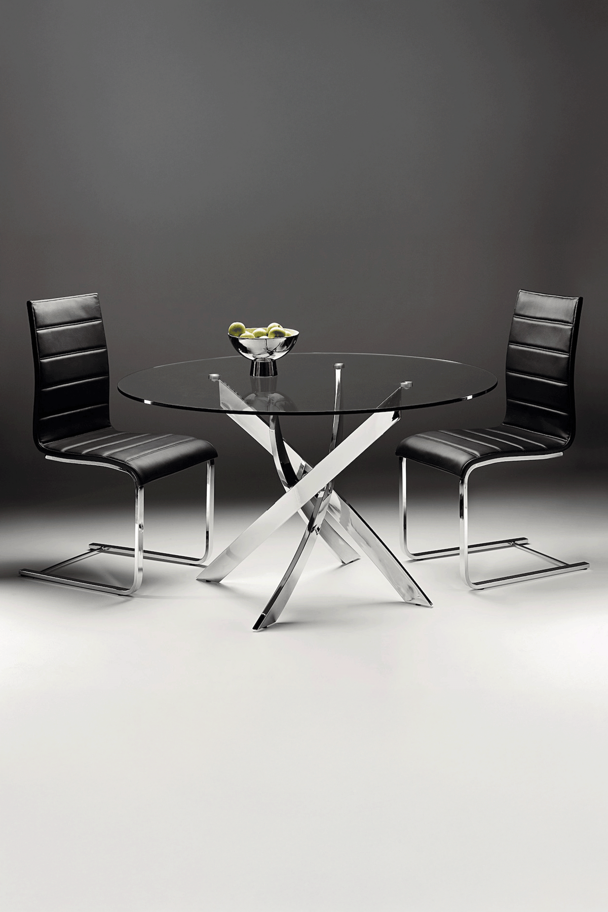 Cluster 130 cm Circular Dining Table