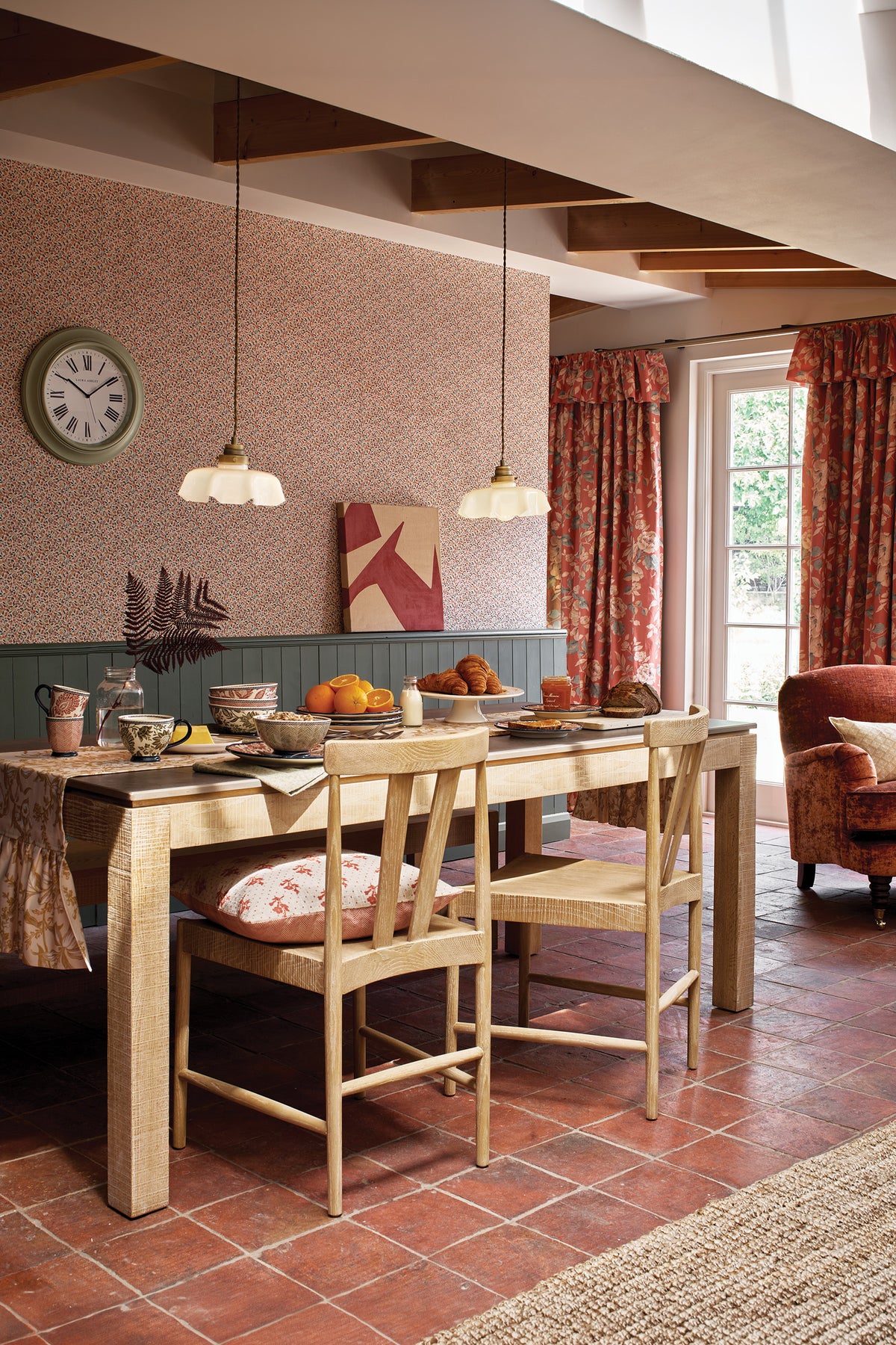 Washed Oak Braystone 6-8 Seater Fixed Dining Table